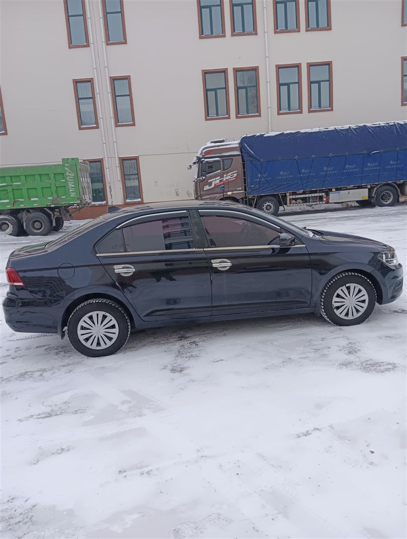 2020年大眾桑塔納手動高配