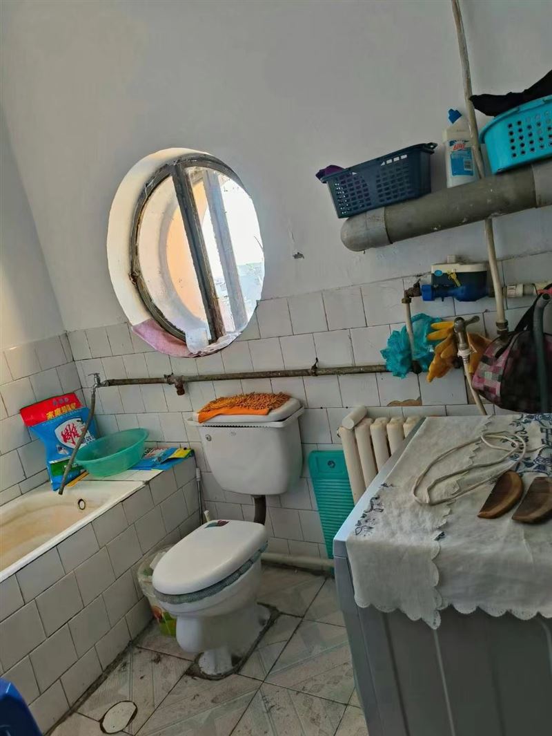 急賣(mài)九小九中學(xué)區(qū)房